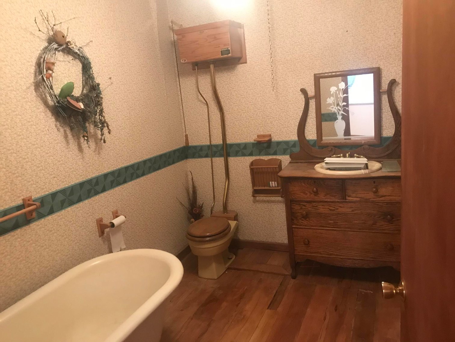 Image for SOLD - 5 Bedroom Home in Williamson