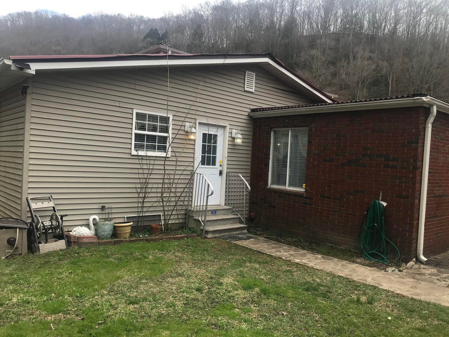 Image for SOLD - 5 Bedroom Home in Williamson