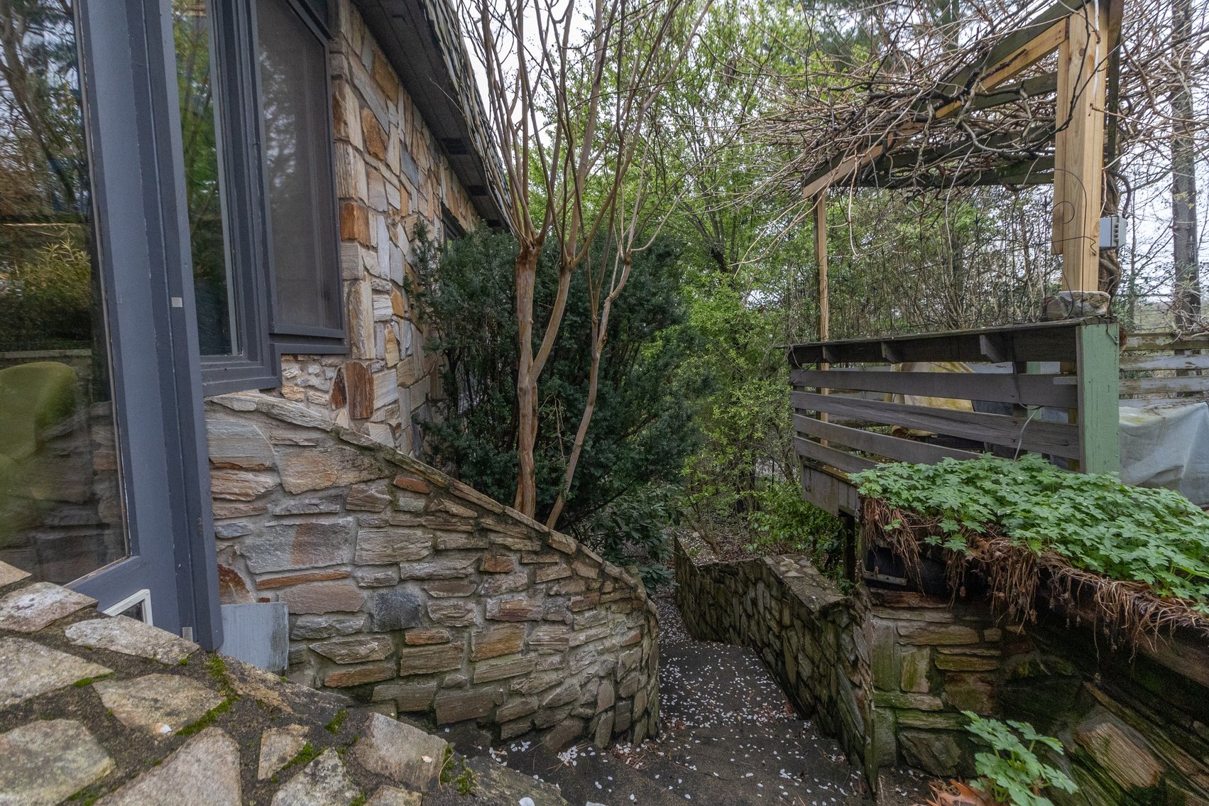 Image for SOLD $715,000 - Huge Stone Home in the South Hills of Charleston