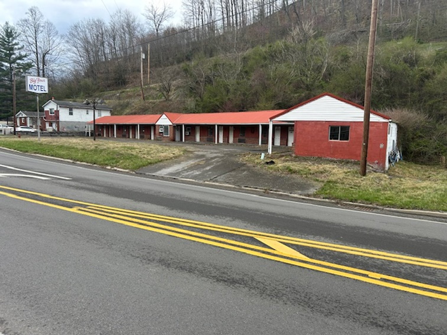 Image for SOLD $51,700 - 13 Room Motel in McDowell County