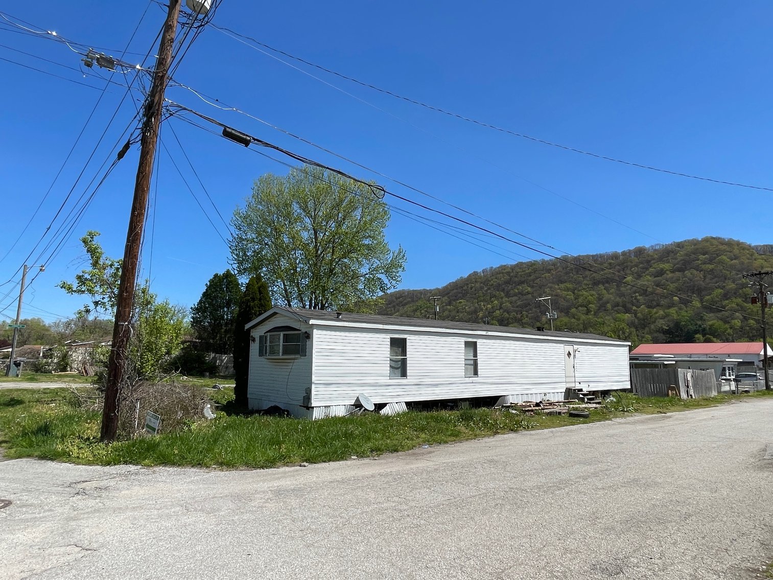 Image for SOLD $41,250 - 5 Space Mobile Home Park in Charleston