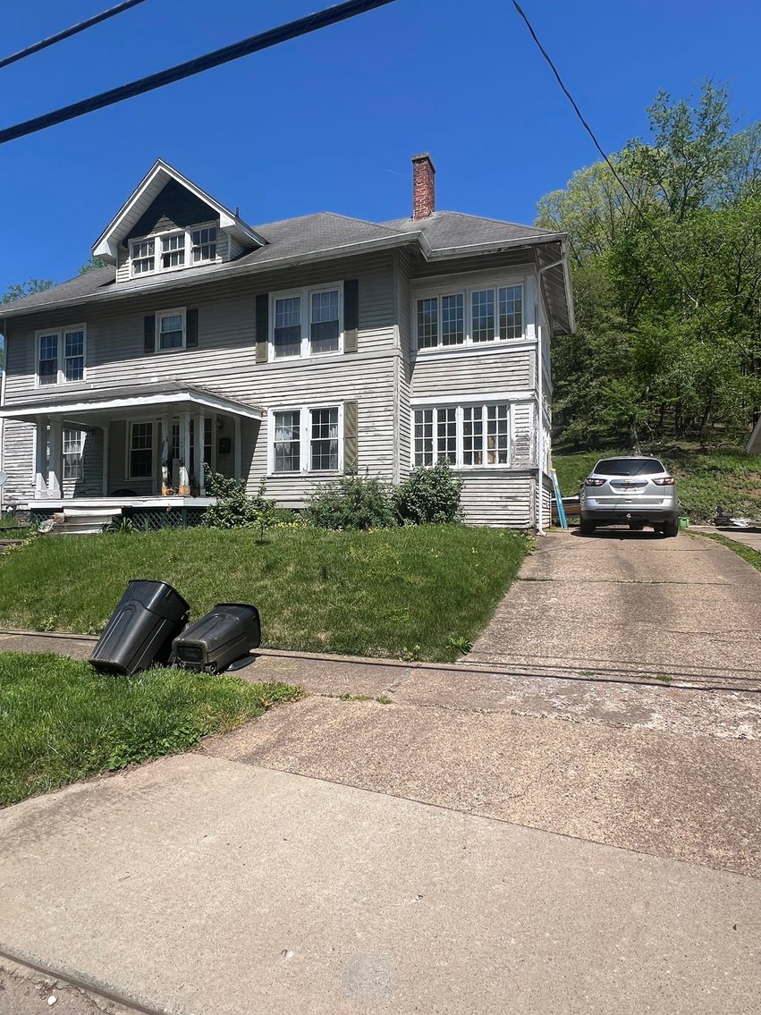 Image for Spacious 7 Bedroom in Nitro