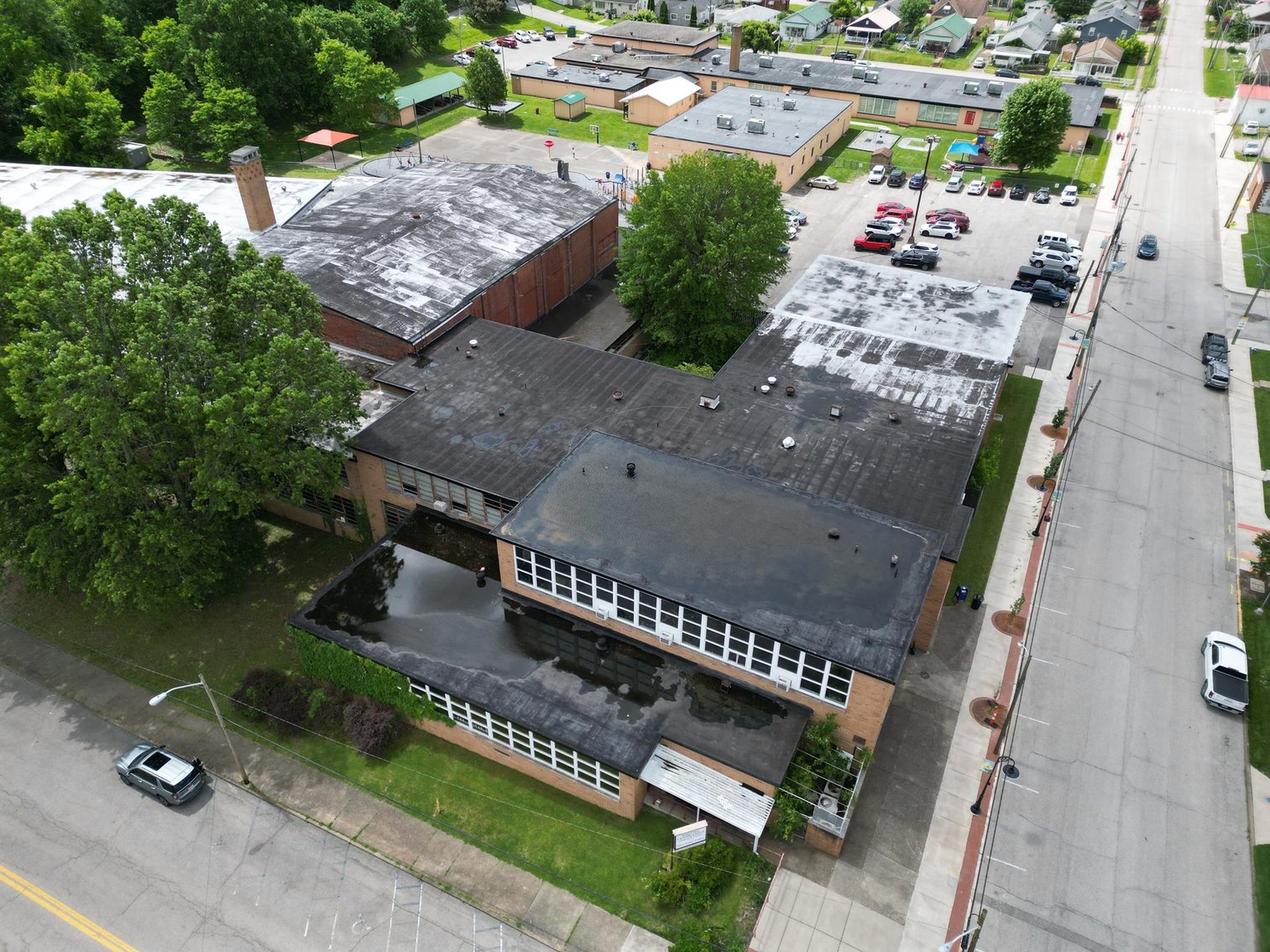 Image for SOLD $182,600 - Nearly 94,000 sqft. Commercial Building in Nitro