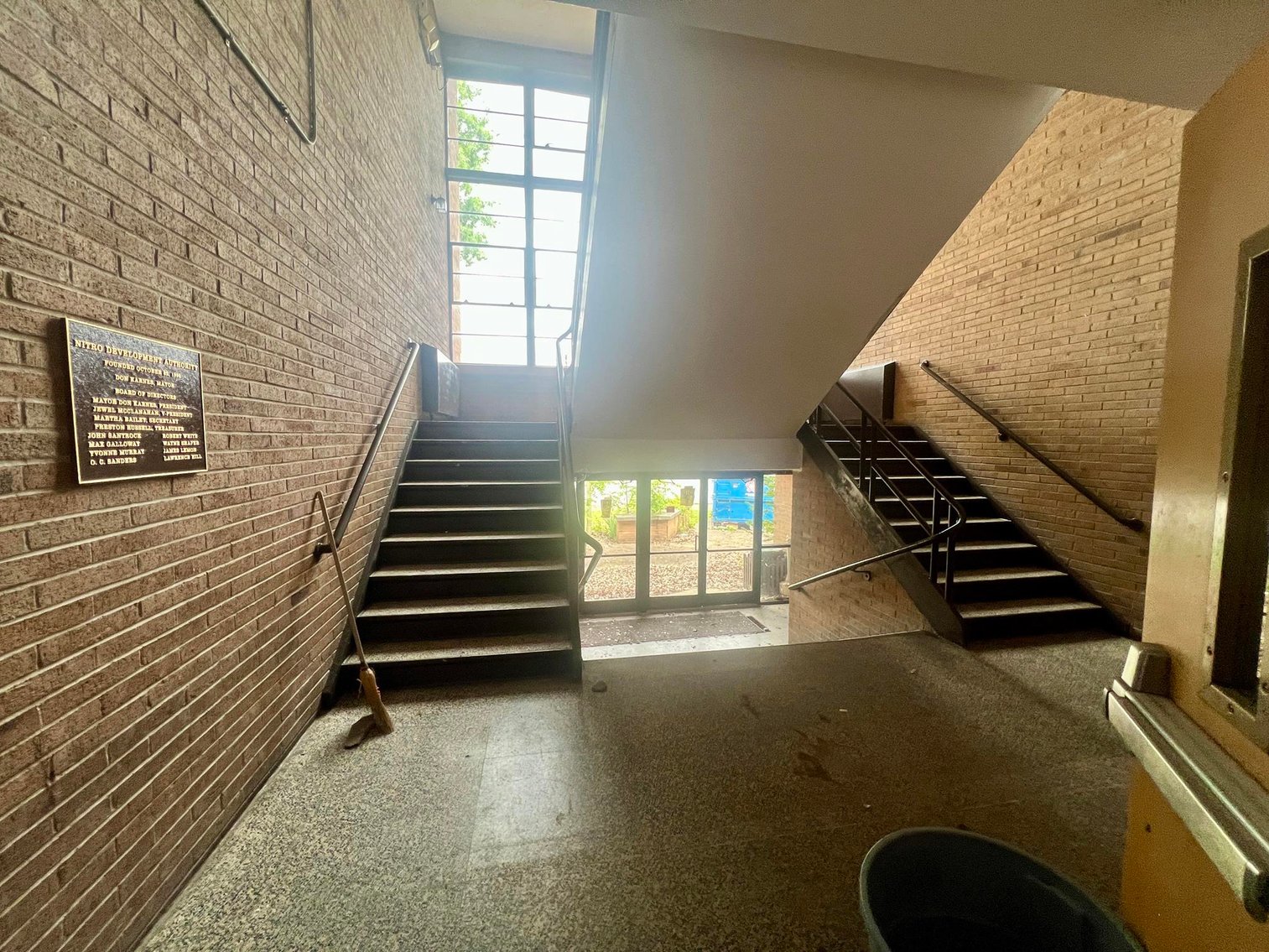 Image for SOLD $182,600 - Nearly 94,000 sqft. Commercial Building in Nitro