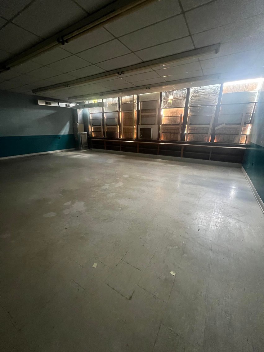 Image for SOLD $182,600 - Nearly 94,000 sqft. Commercial Building in Nitro