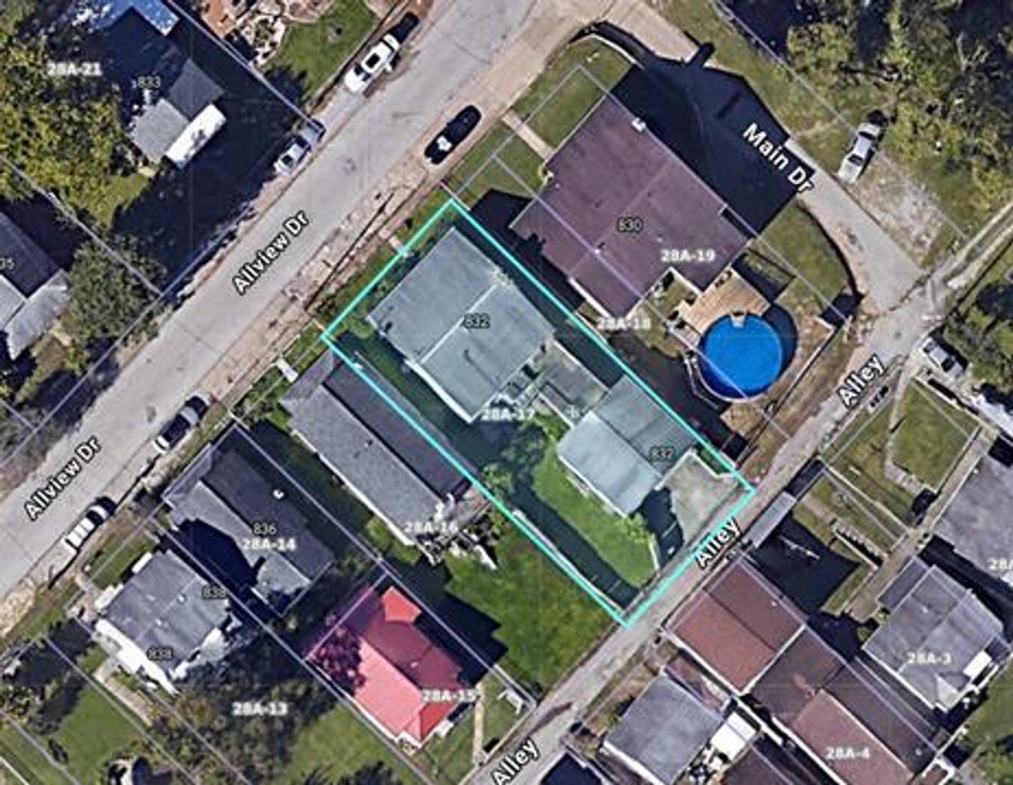 Image for SOLD $52,800 - Home in South Charleston with a Large Garage Selling to the Highest Bidder