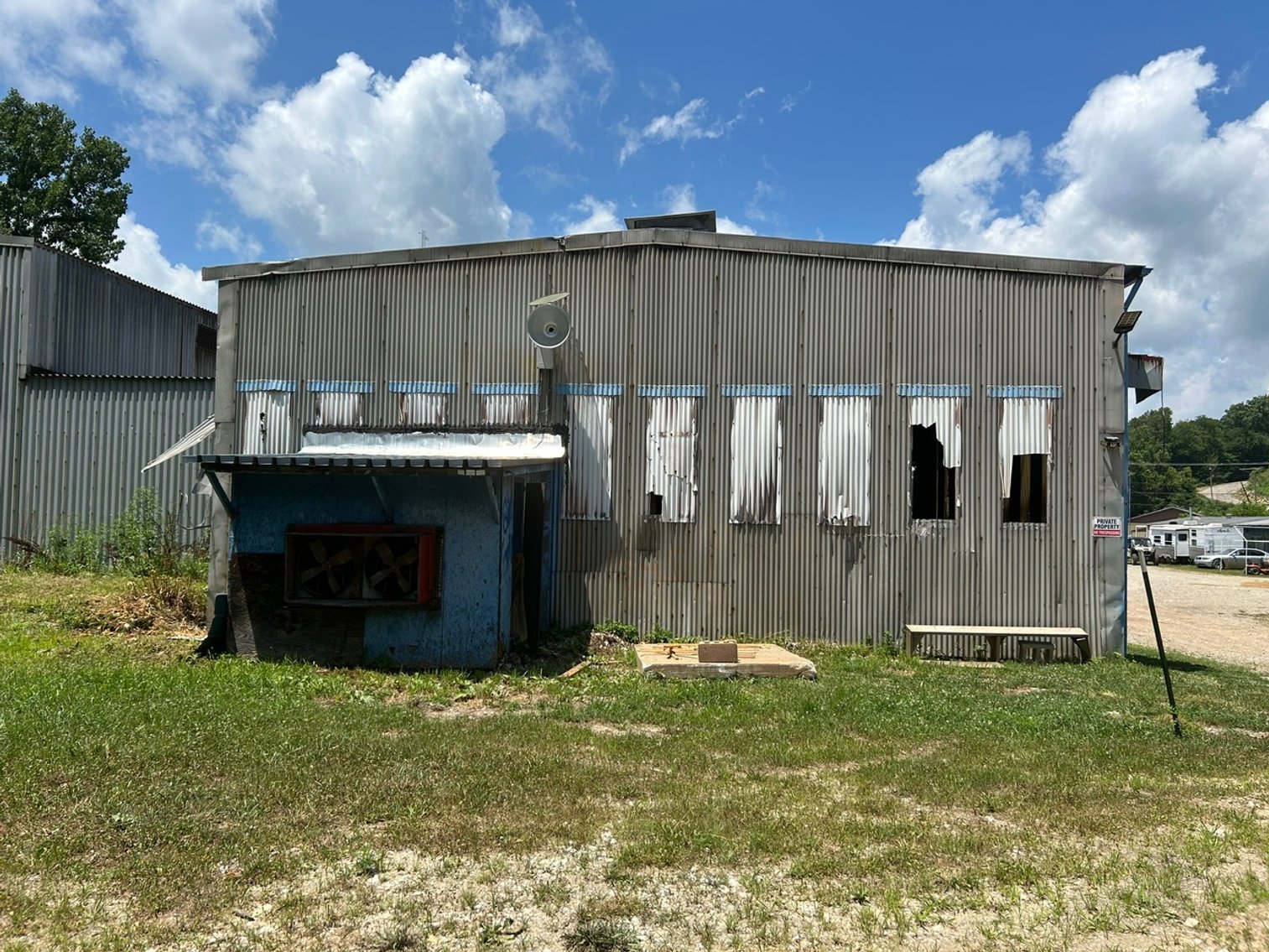 Image for SOLD $385,000 - Multi-Unit Commercial Facility on 6.5 Acres in Vienna