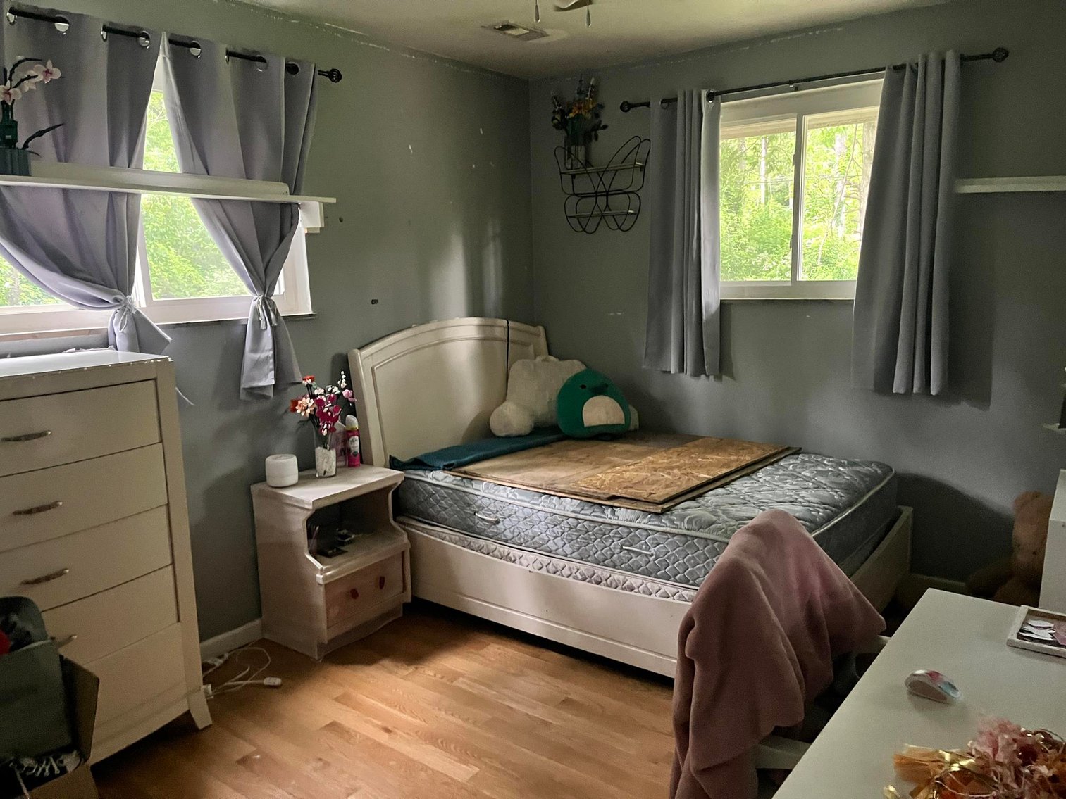 Image for SOLD $93,500 - 4 Bedroom with River Frontage in Charleston