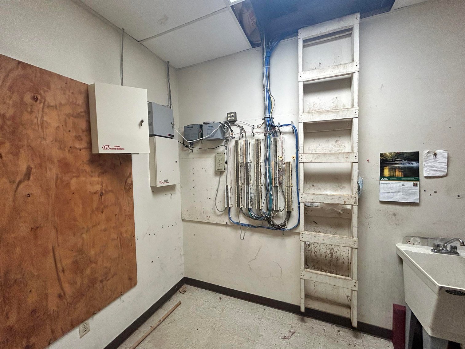 Image for SOLD $330,000 - Income Generating Commercial Property in Oak Hill