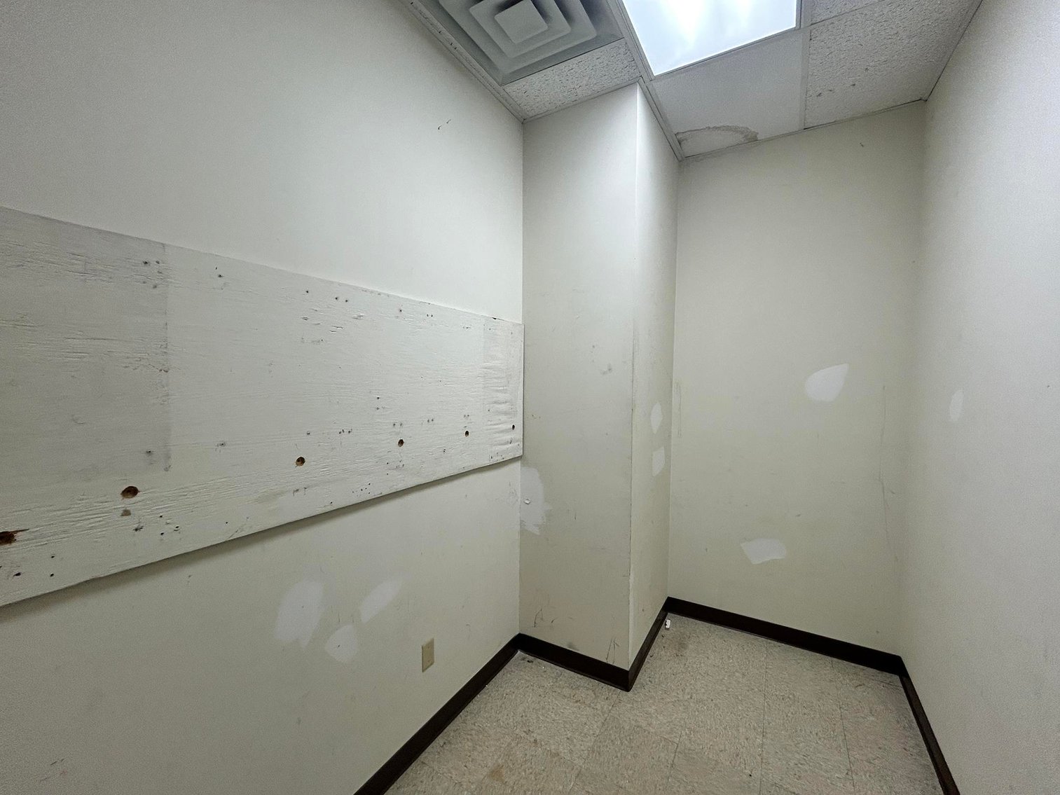 Image for SOLD $330,000 - Income Generating Commercial Property in Oak Hill