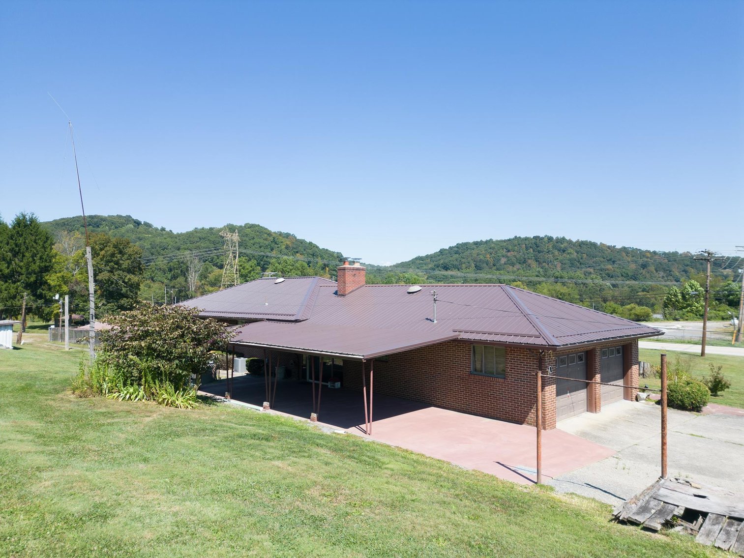 Image for SOLD $275,000 - Move-in Ready 3 Bedroom on 3.5 Acres in Mt Morris