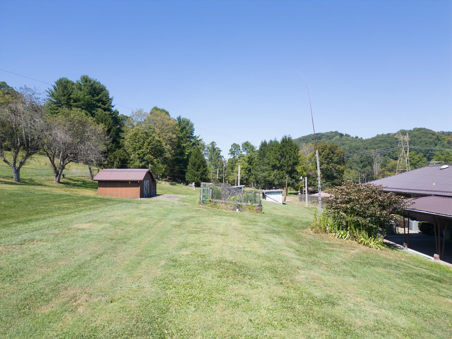 Image for SOLD $275,000 - Move-in Ready 3 Bedroom on 3.5 Acres in Mt Morris