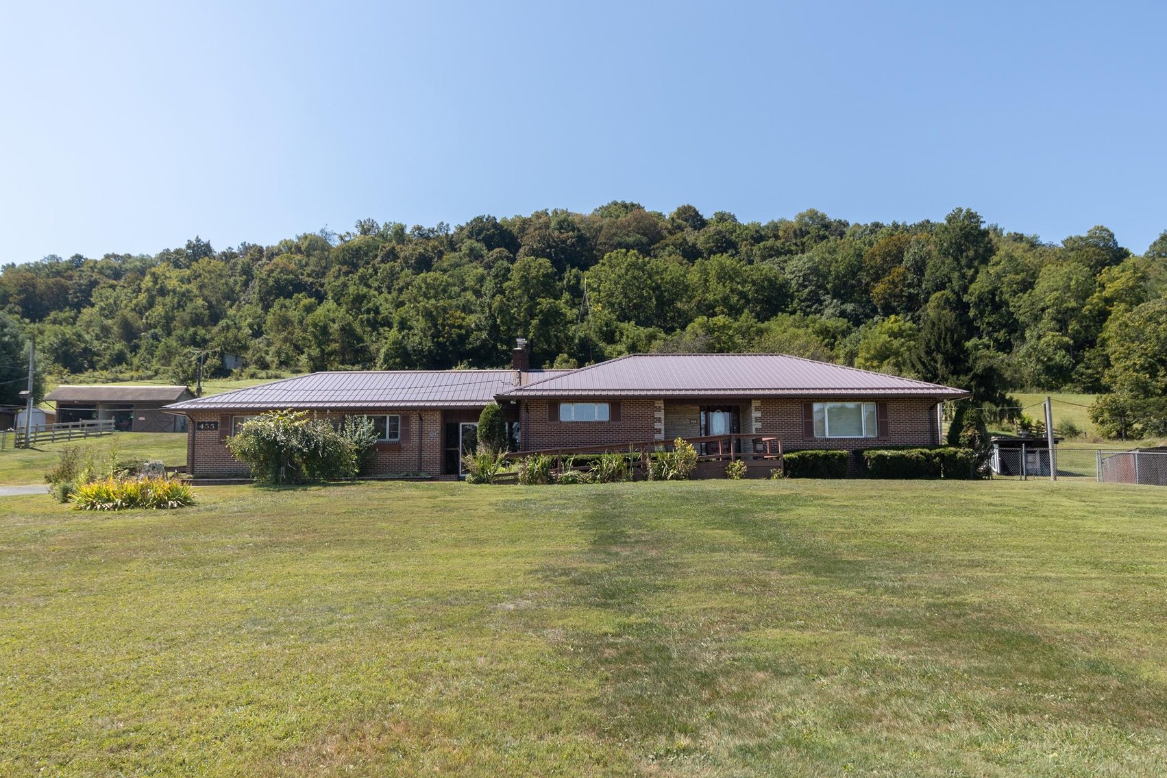 Image for SOLD $275,000 - Move-in Ready 3 Bedroom on 3.5 Acres in Mt Morris