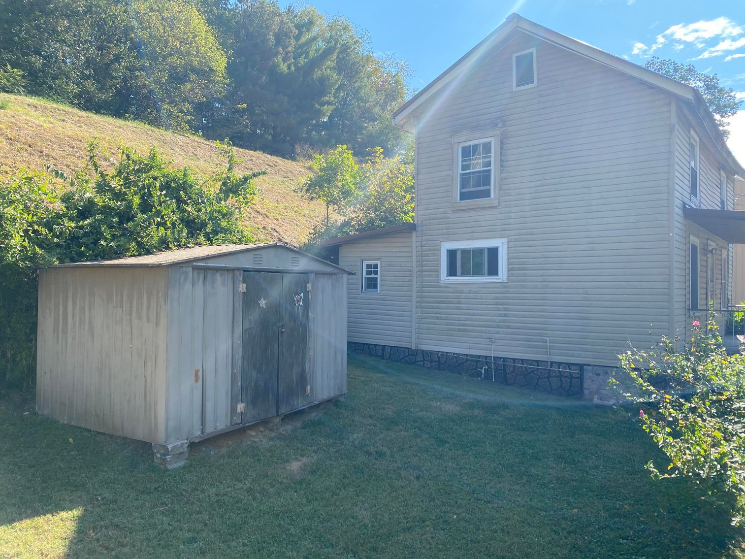 Image for SOLD $18,700 - Classic Farmhouse in Pennsboro