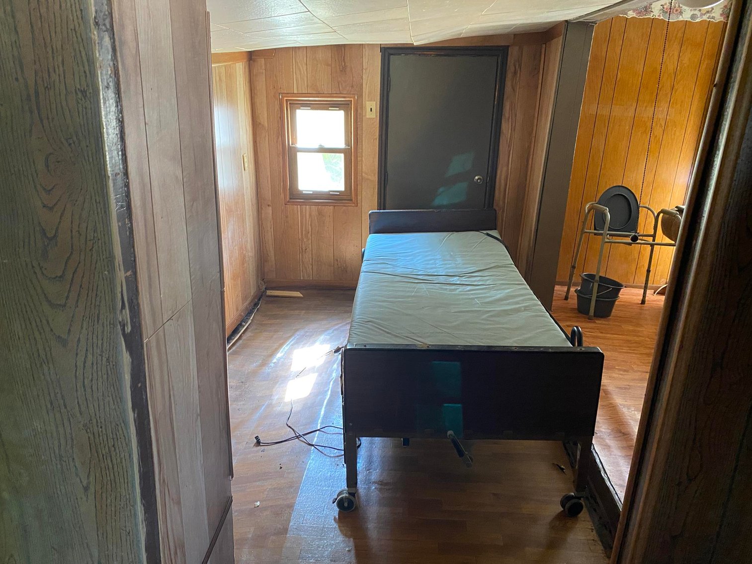 Image for SOLD $18,700 - Classic Farmhouse in Pennsboro