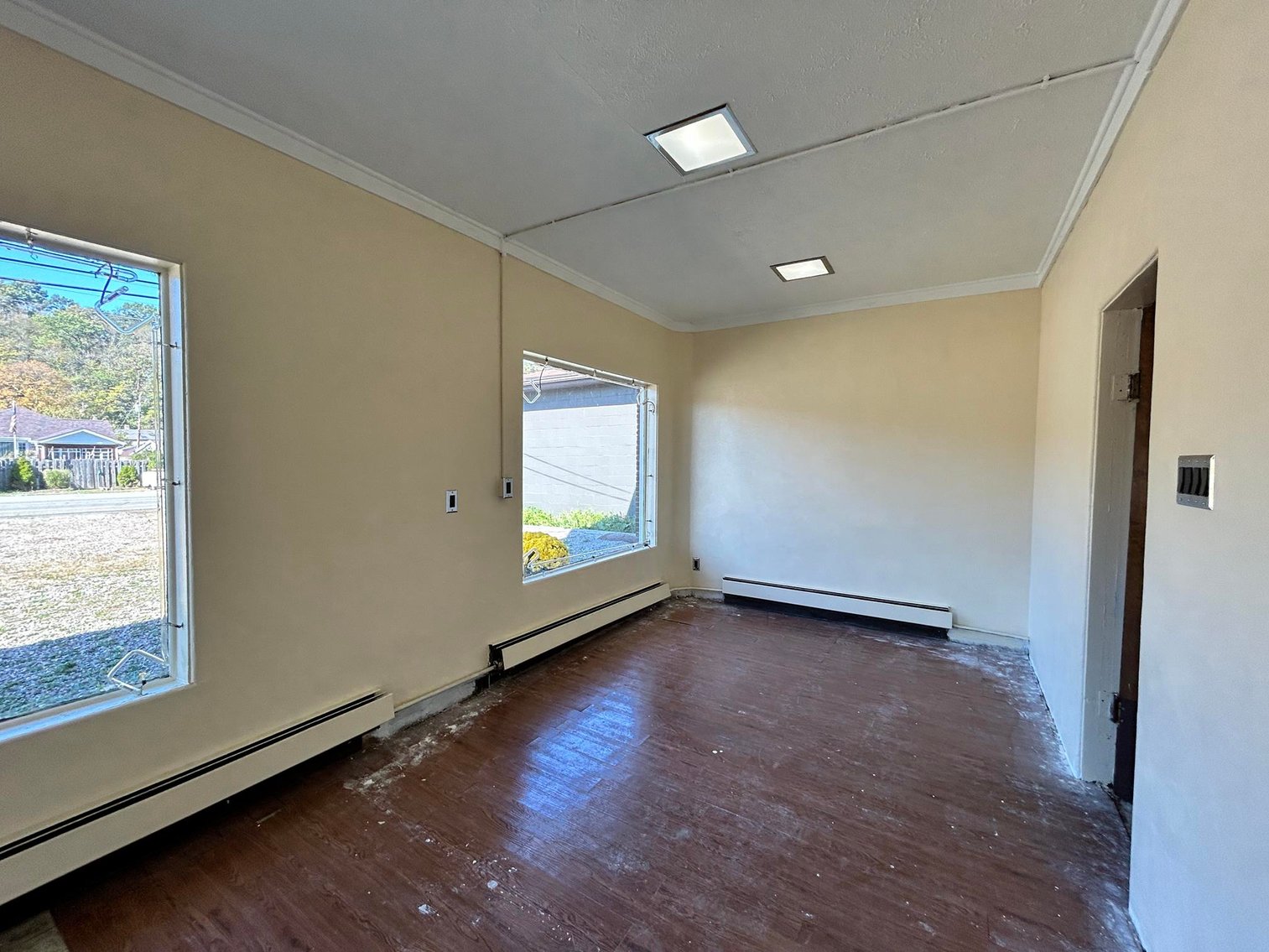 Image for SOLD $82,500 - Spacious Mixed-Use Building Along PA-837 in West Elizabeth