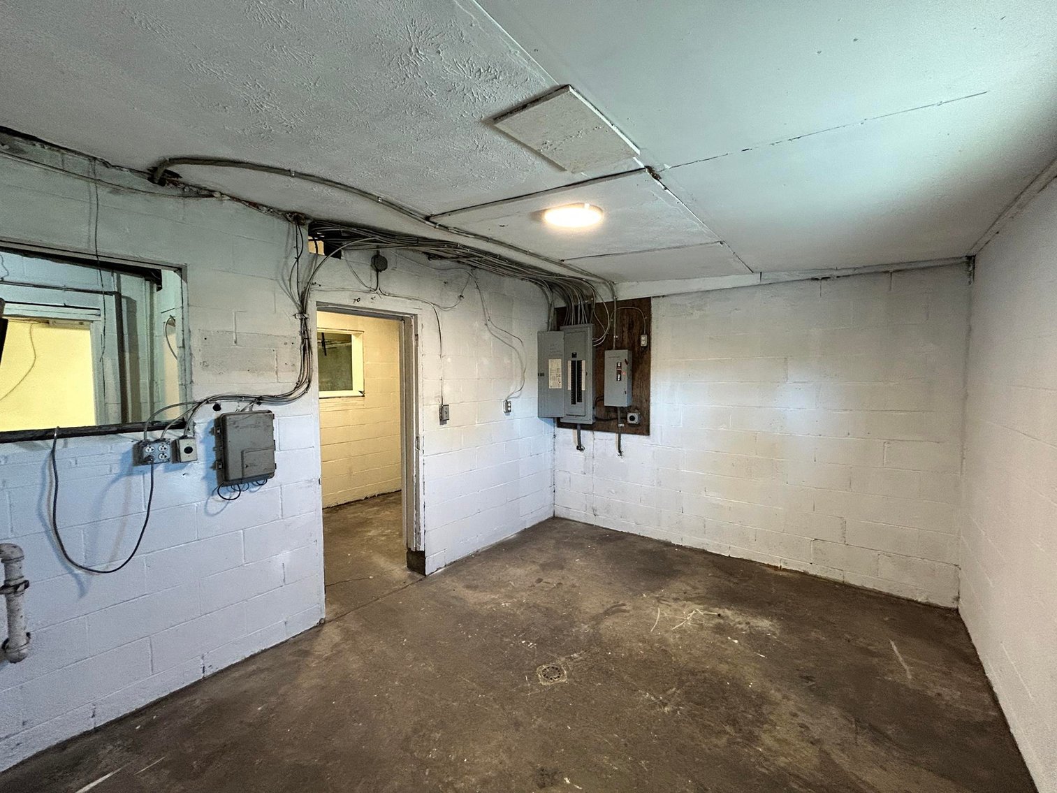 Image for SOLD $82,500 - Spacious Mixed-Use Building Along PA-837 in West Elizabeth