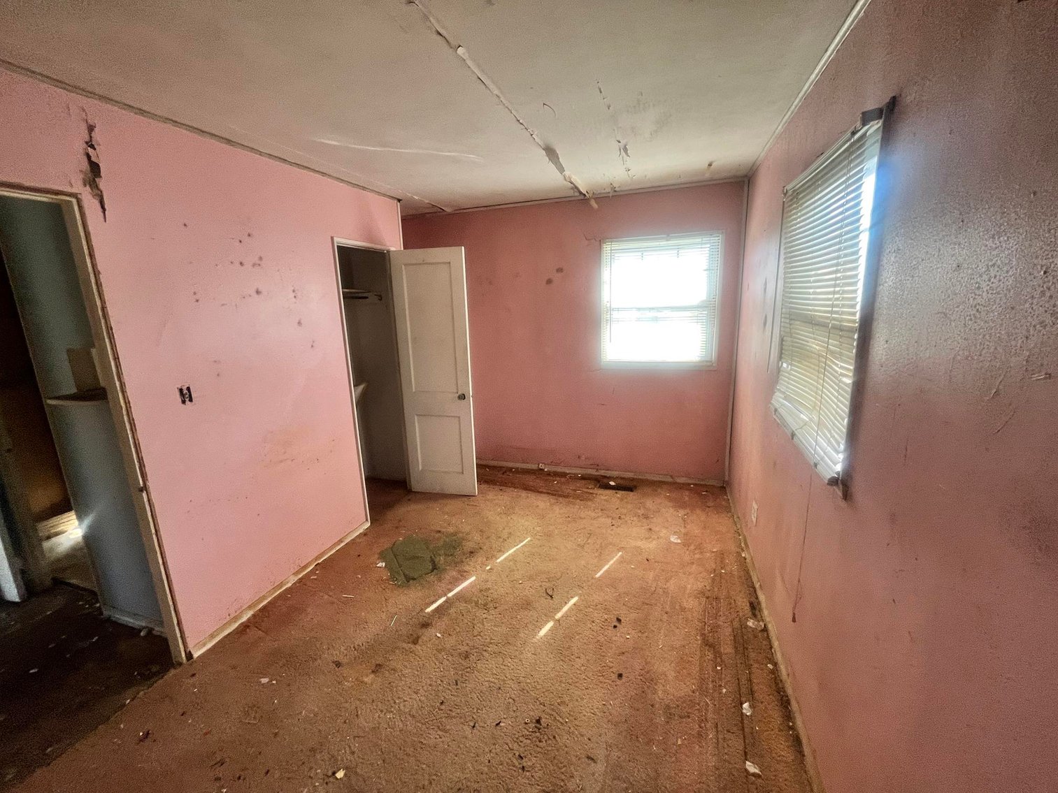 Image for SOLD $20,900 - 2 Bedroom Home near St. Albans High School