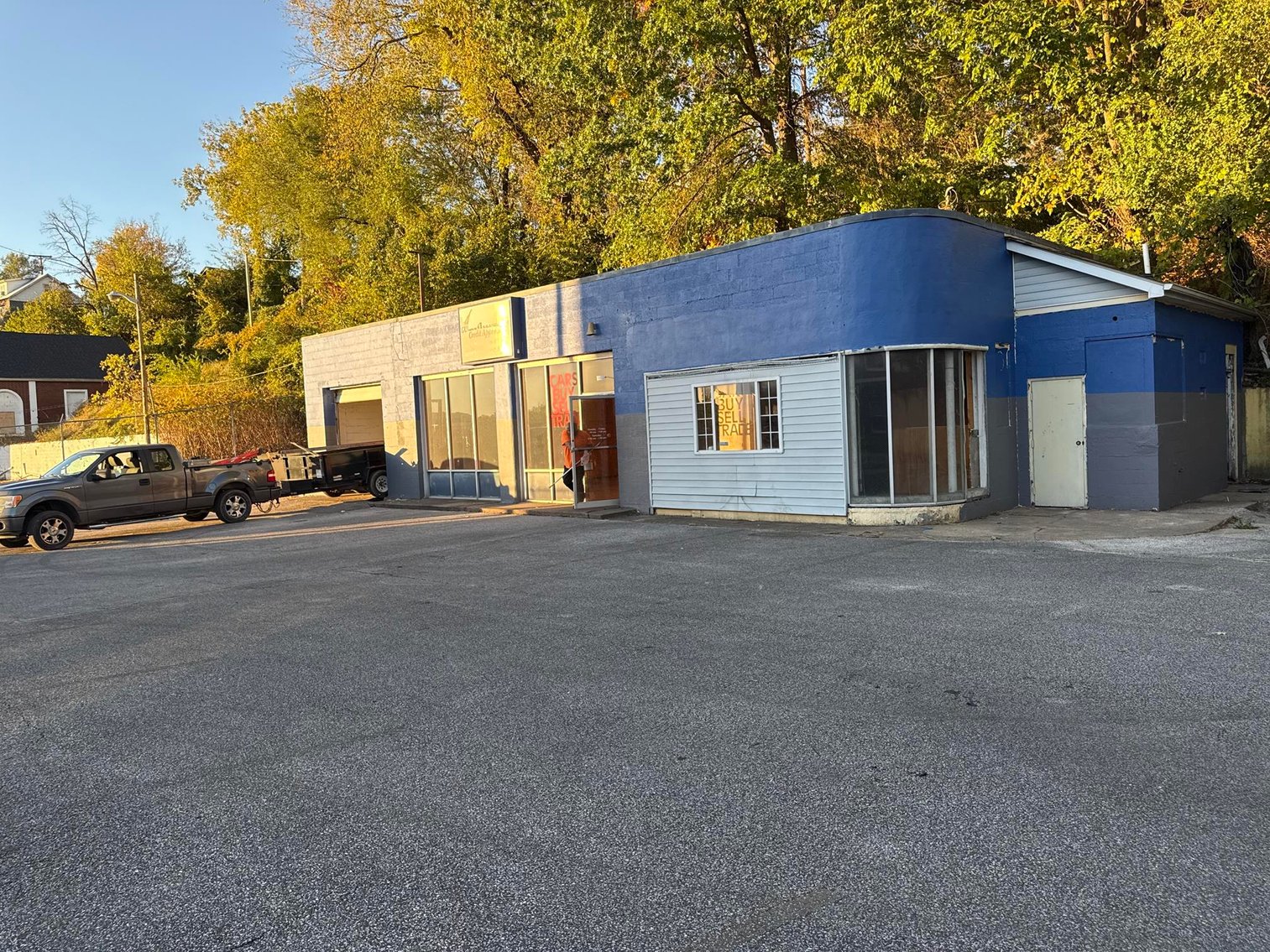 Image for SOLD $49,500 - Commercial Building with Fenced Lot & Parking in Charleston