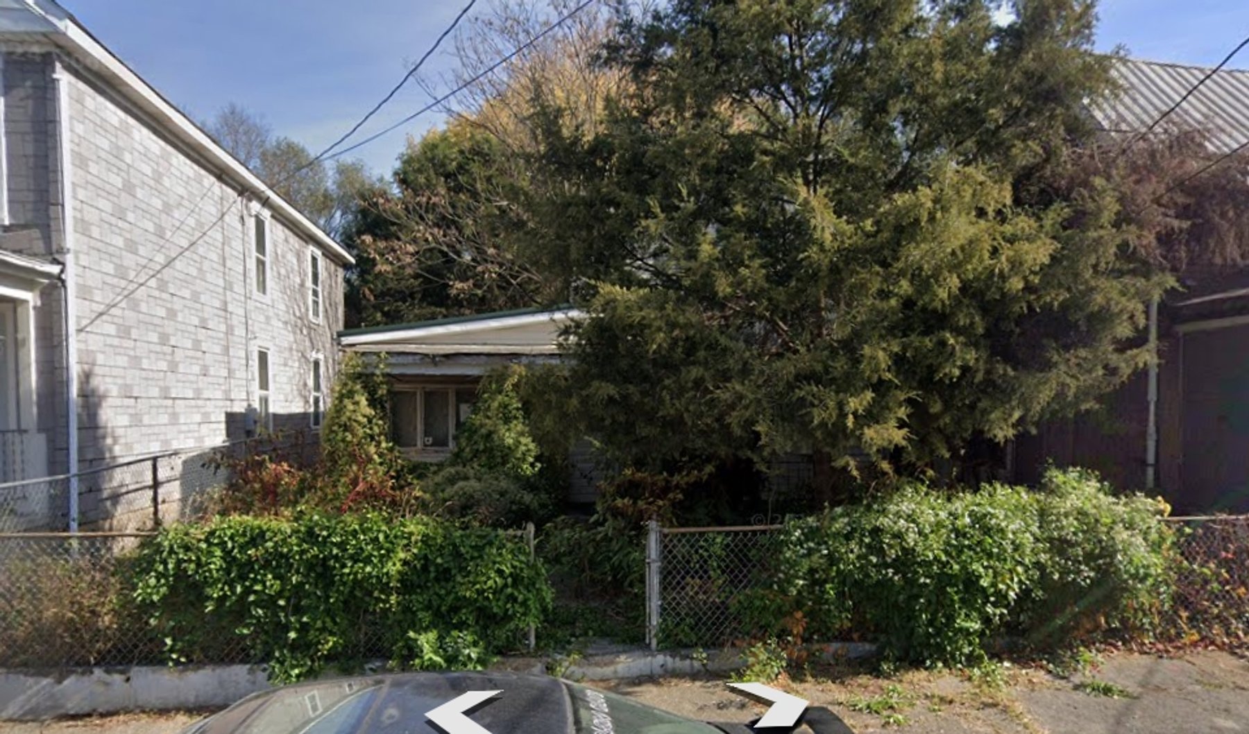 Image for SOLD $31,350 - 3 Bedroom Home in Downtown Martinsburg Selling to the Highest Bidder
