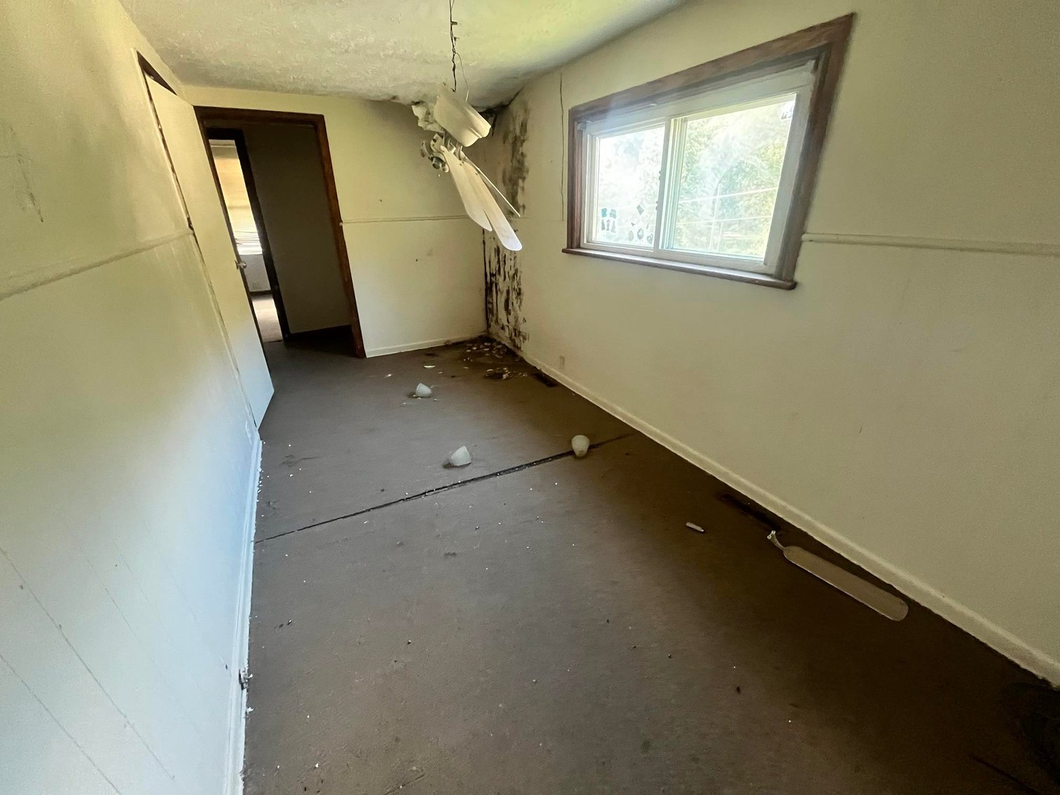 Image for SOLD - 2 Bedroom Minutes from Capital High School