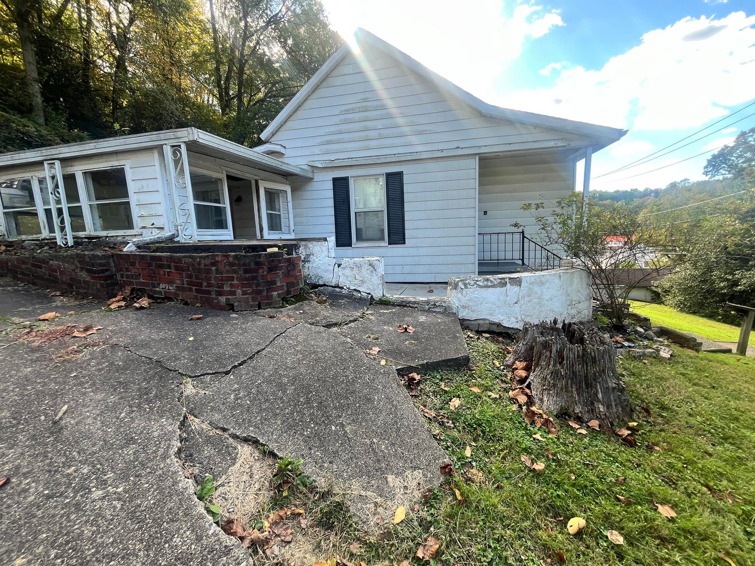 Image for SOLD - 2 Bedroom Minutes from Capital High School