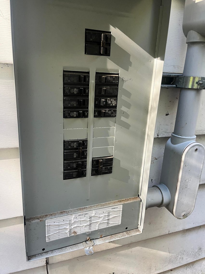 Image for SOLD - 2 Bedroom Minutes from Capital High School