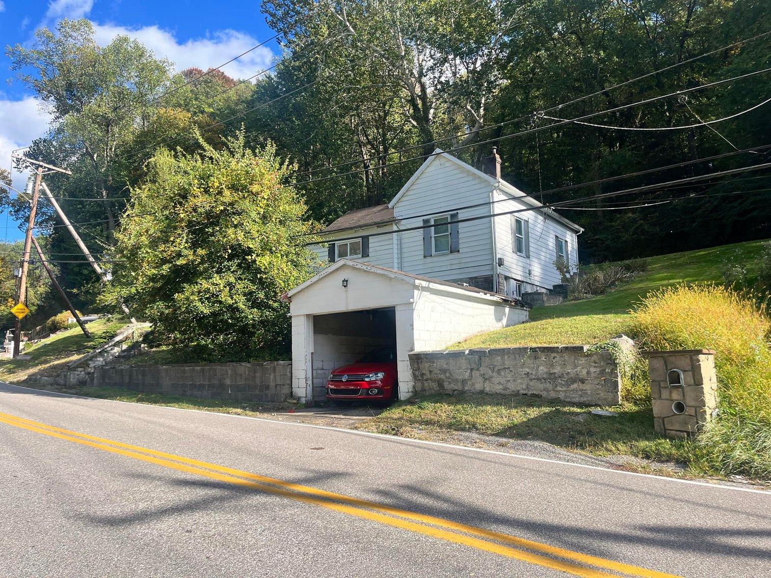 Image for SOLD - 2 Bedroom Minutes from Capital High School