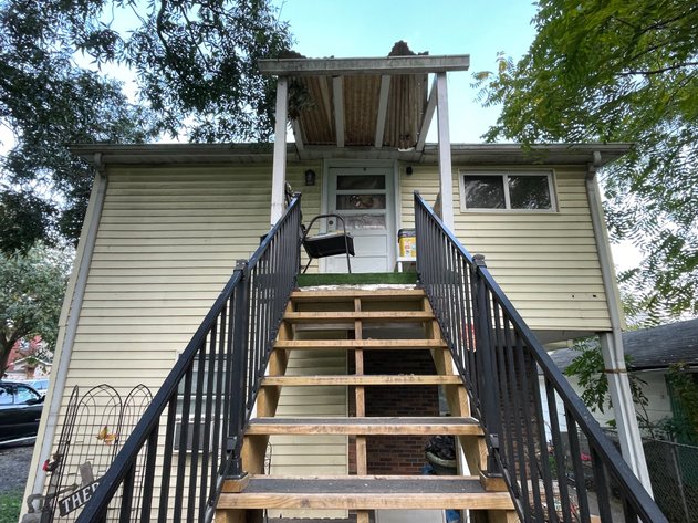 Image for SOLD $51,700 - Income Generating Duplex & Garage in Huntington