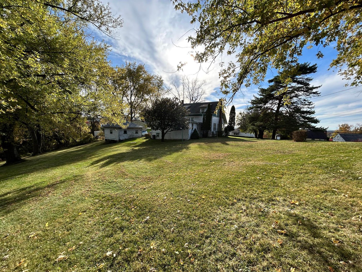 Image for SOLD $134,200 - 3 Bedroom on Nearly an Acre in Washington Selling to the Highest Bidder