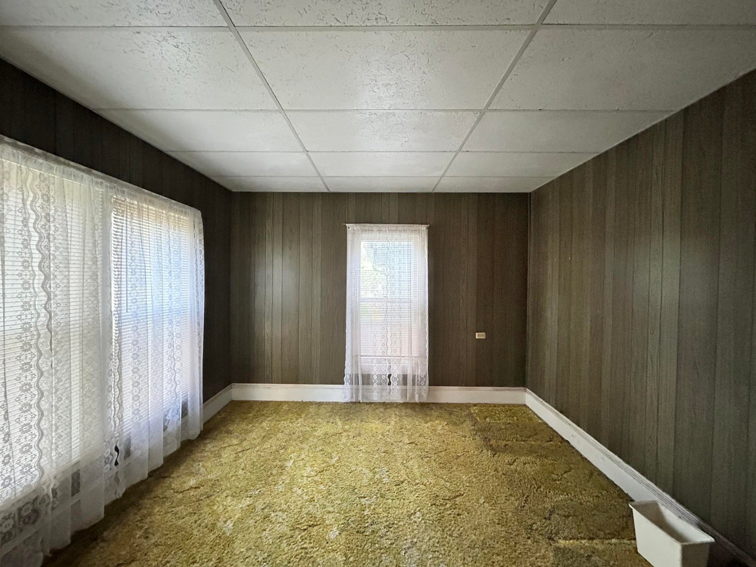 Image for SOLD $134,200 - 3 Bedroom on Nearly an Acre in Washington Selling to the Highest Bidder