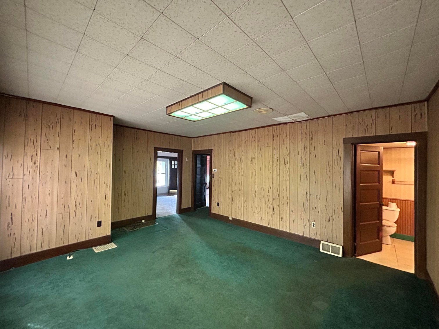 Image for SOLD $134,200 - 3 Bedroom on Nearly an Acre in Washington Selling to the Highest Bidder