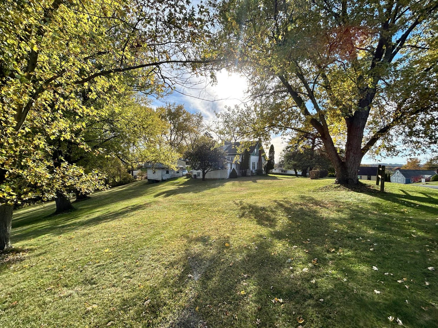 Image for SOLD $134,200 - 3 Bedroom on Nearly an Acre in Washington Selling to the Highest Bidder