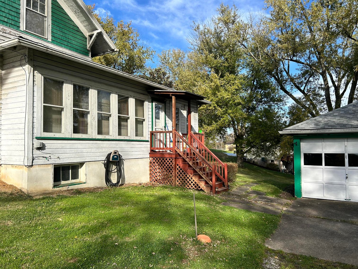 Image for SOLD $134,200 - 3 Bedroom on Nearly an Acre in Washington Selling to the Highest Bidder