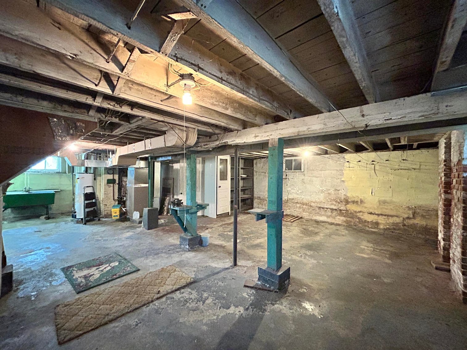 Image for SOLD $134,200 - 3 Bedroom on Nearly an Acre in Washington Selling to the Highest Bidder