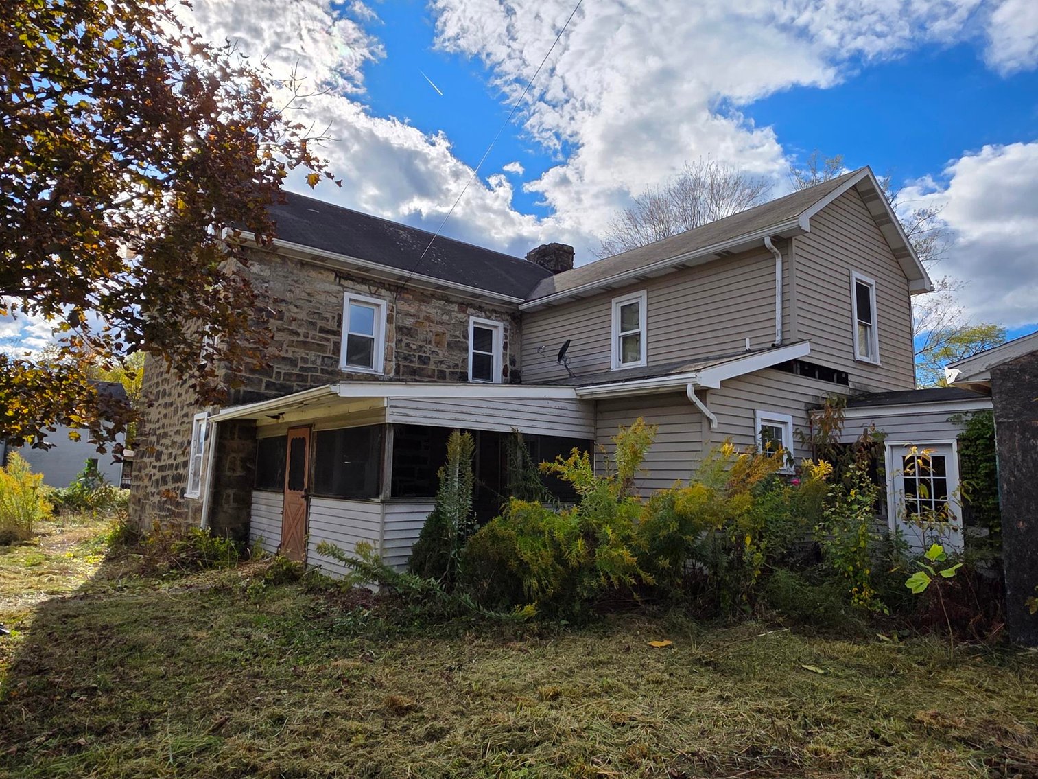 Image for SOLD $43,450 - Spacious 4 Bedroom Stone Home in Seward Pennsylvania