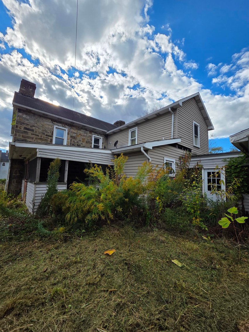 Image for SOLD $43,450 - Spacious 4 Bedroom Stone Home in Seward Pennsylvania