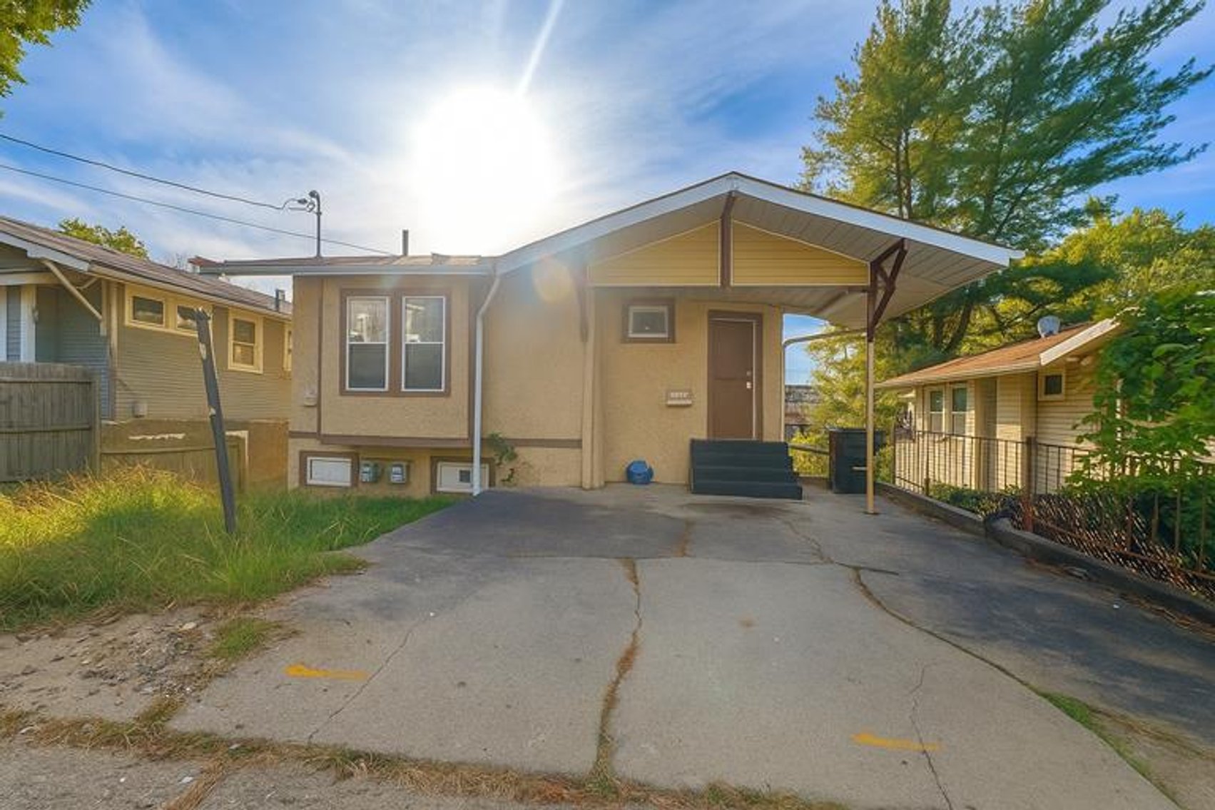 Image for SOLD $83,600 - Duplex in the Heart of Marietta
