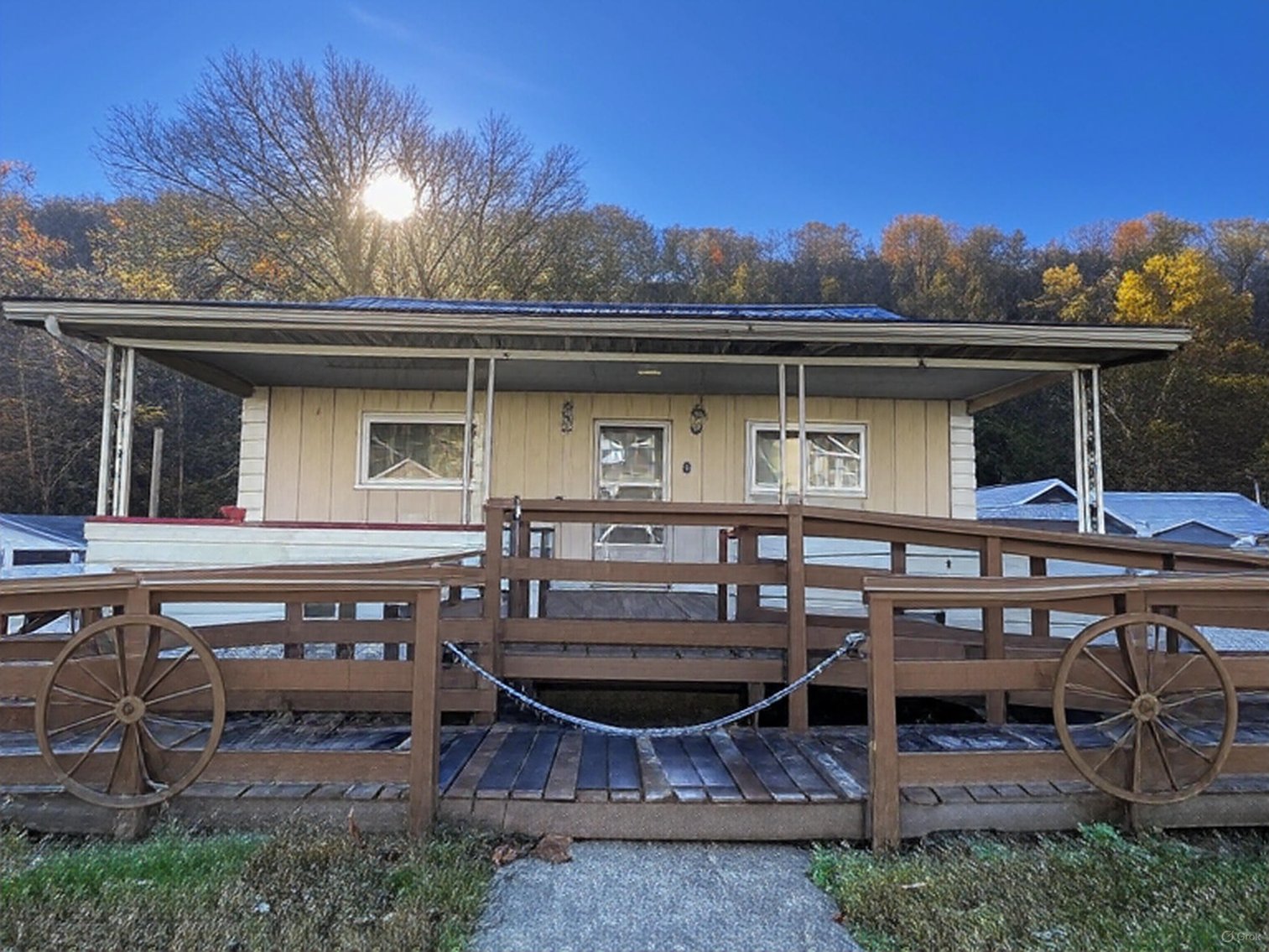 Image for SOLD $29,150 - 3 Bedroom with a Full Basement in Charleston Selling to the Highest Bidder