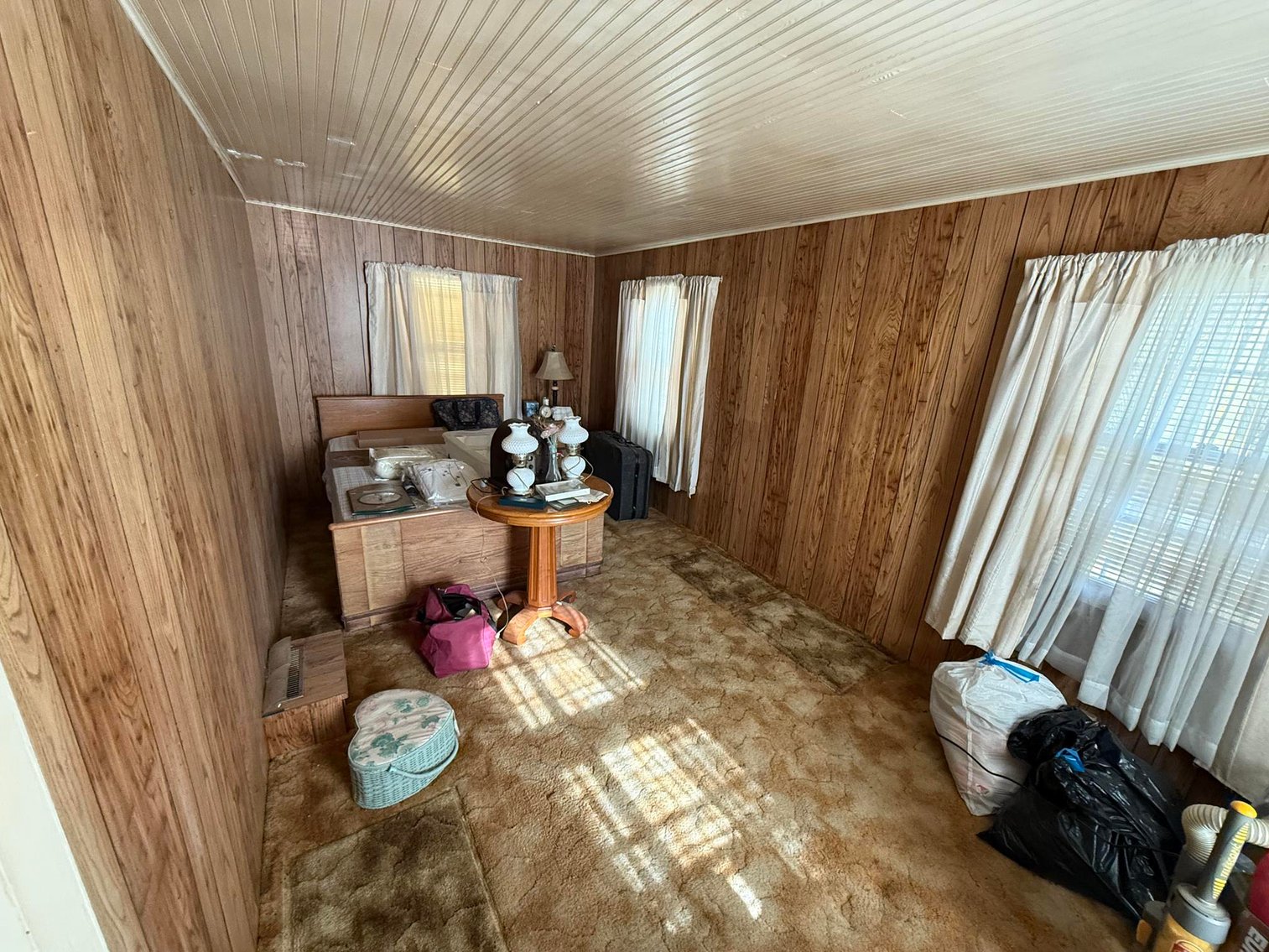 Image for SOLD $33,000 - 3 Bedroom Near Downtown Charleston