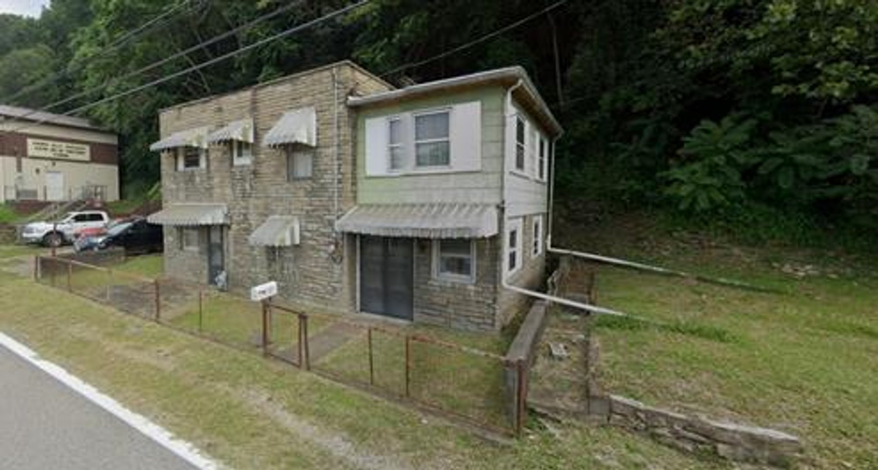 Image for SOLD $33,000 - 3 Bedroom Near Downtown Charleston