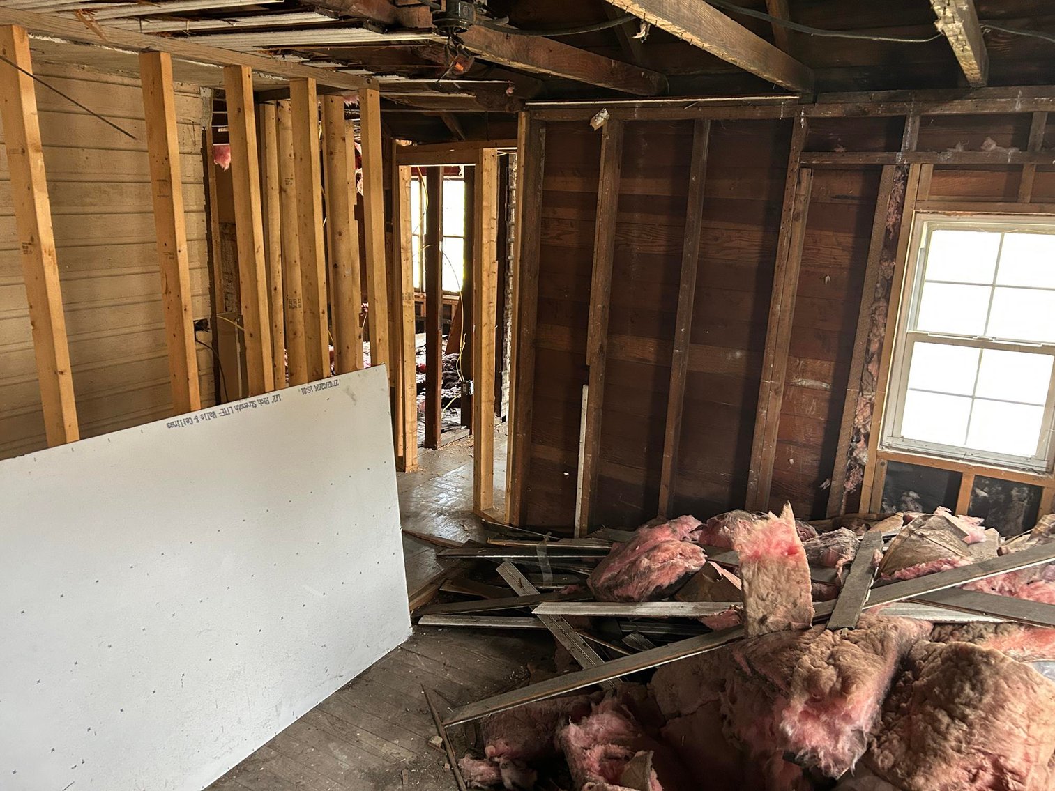 Image for SOLD - Spacious 3 Bedroom Project Home in Lake Lynn Selling to the Highest Bidder