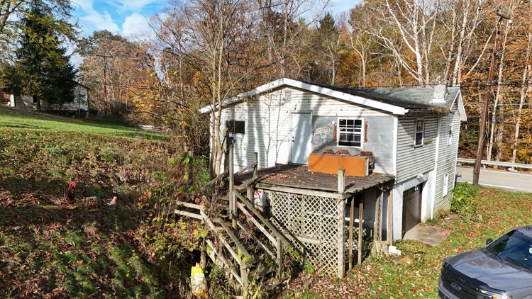 Image for SOLD - Spacious 3 Bedroom Project Home in Lake Lynn Selling to the Highest Bidder