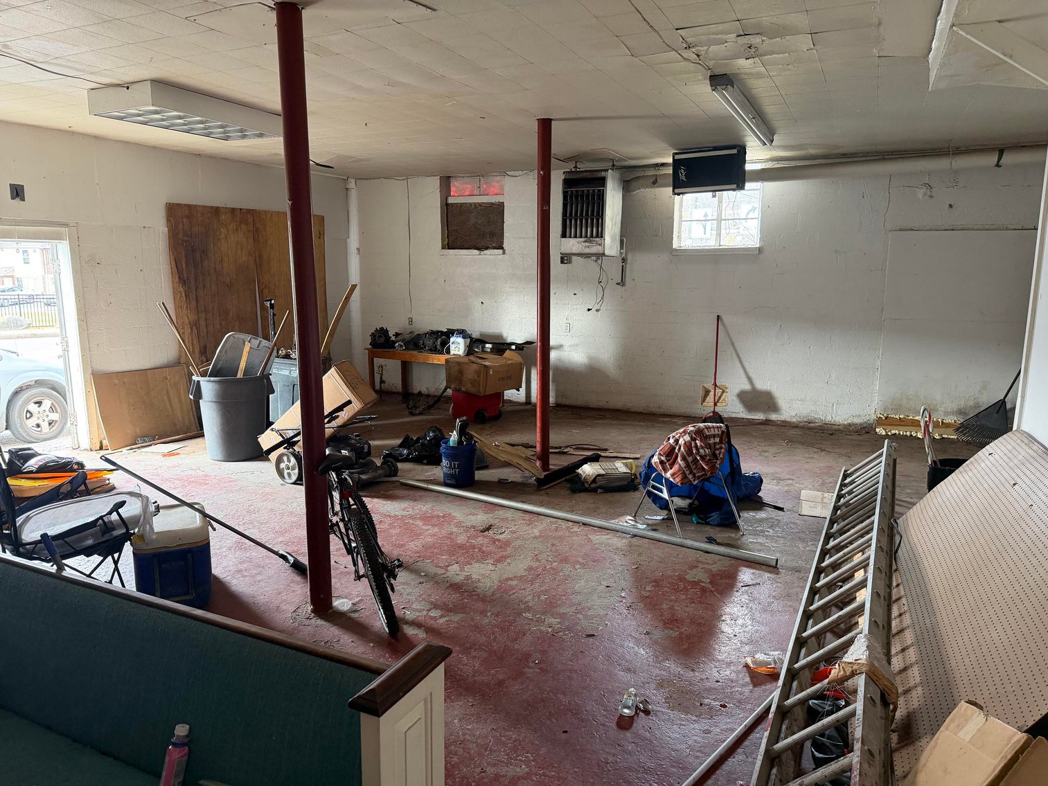 Image for SOLD $20,075 - Commercial Building w/ Apartment in Charleston Selling to the Highest Bidder