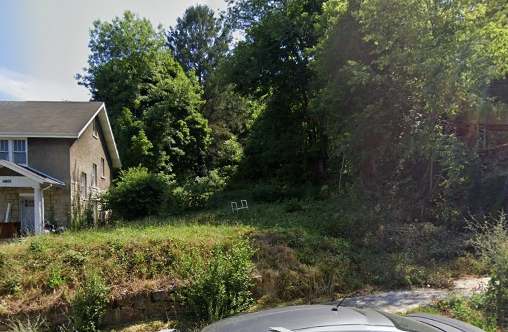 Image for SOLD - Lot Near Downtown Bluefield Selling to the Highest Bidder