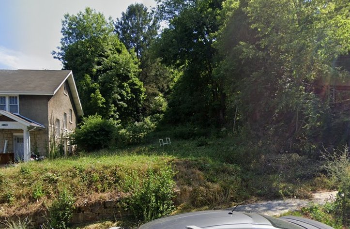 Image for SOLD - Lot Near Downtown Bluefield Selling to the Highest Bidder