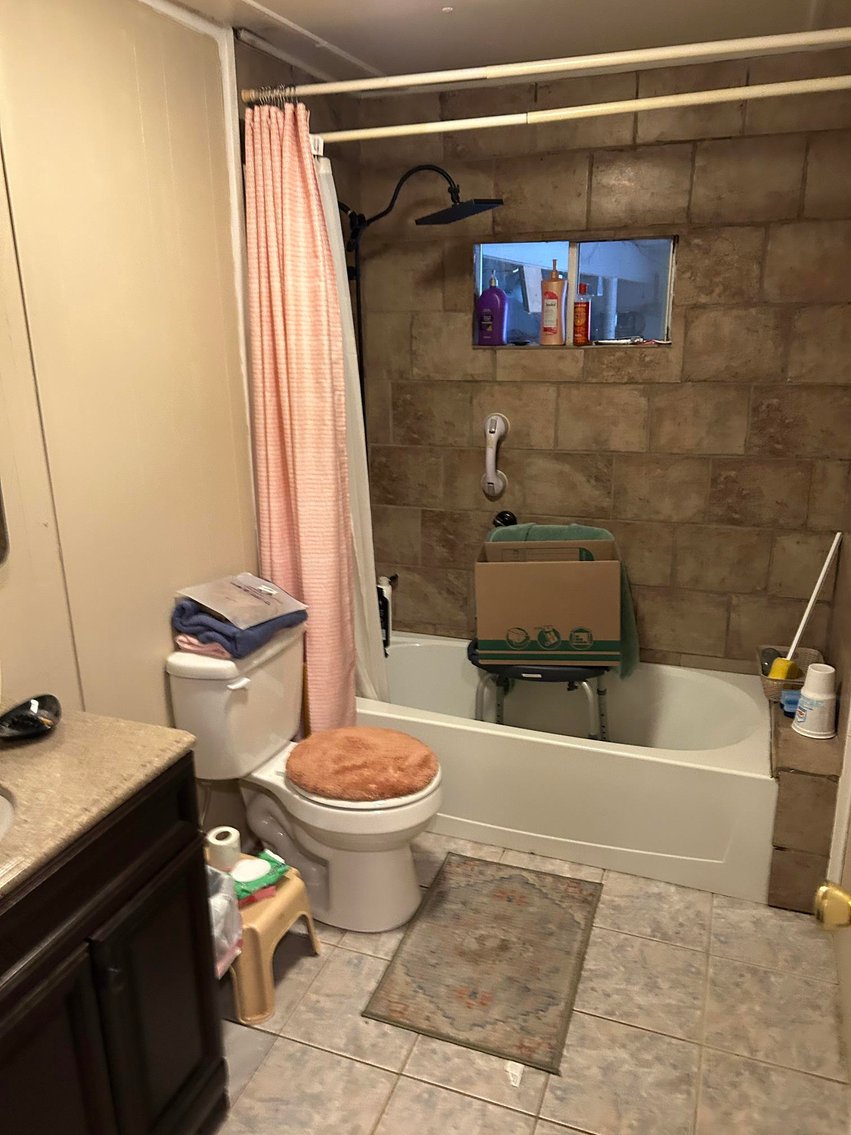 Image for SOLD $151,250 - 3 Bedroom Home on Over an Acre in Summersville