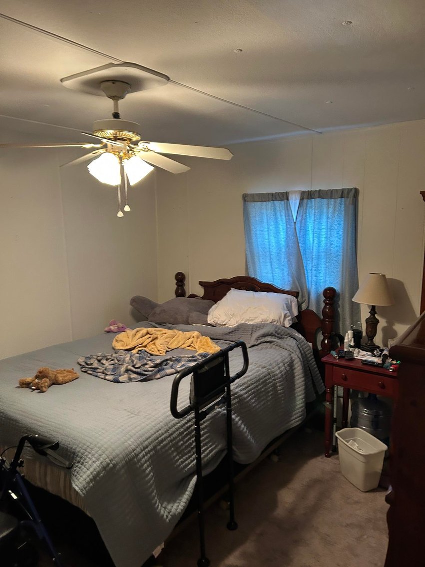 Image for SOLD $151,250 - 3 Bedroom Home on Over an Acre in Summersville