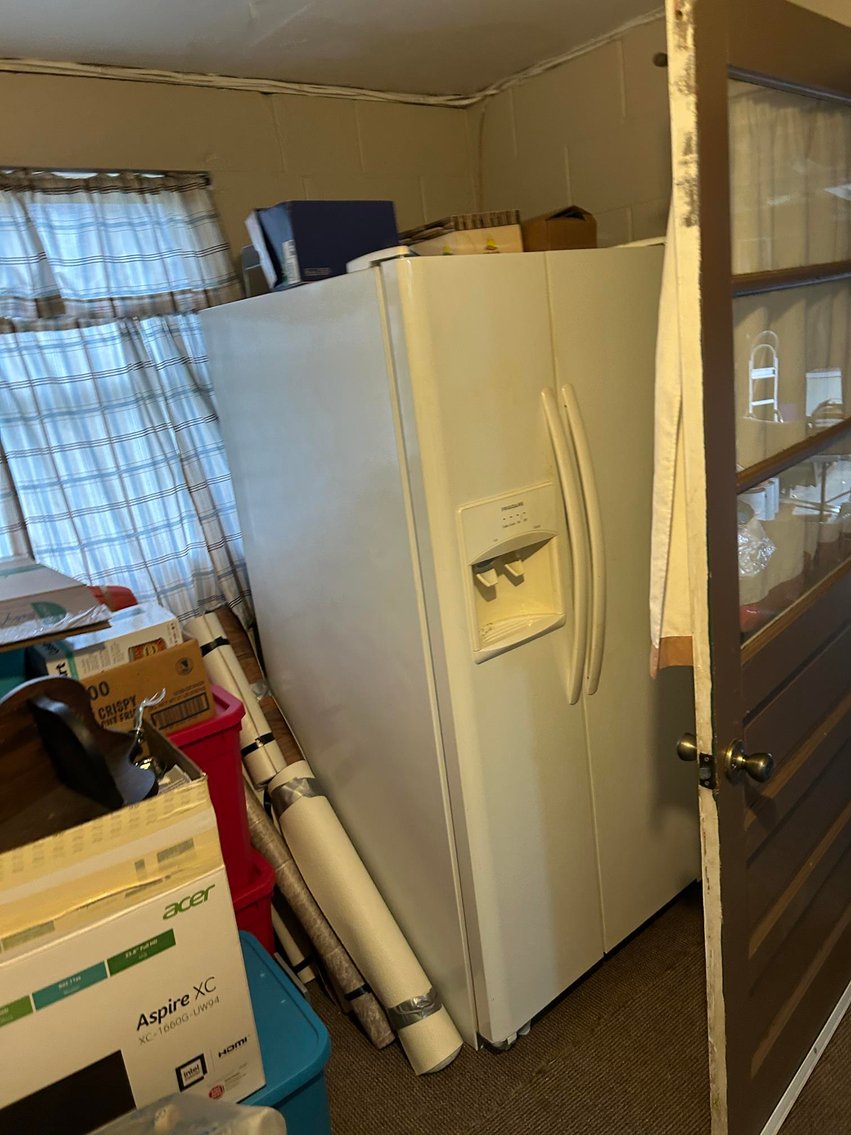 Image for SOLD $151,250 - 3 Bedroom Home on Over an Acre in Summersville