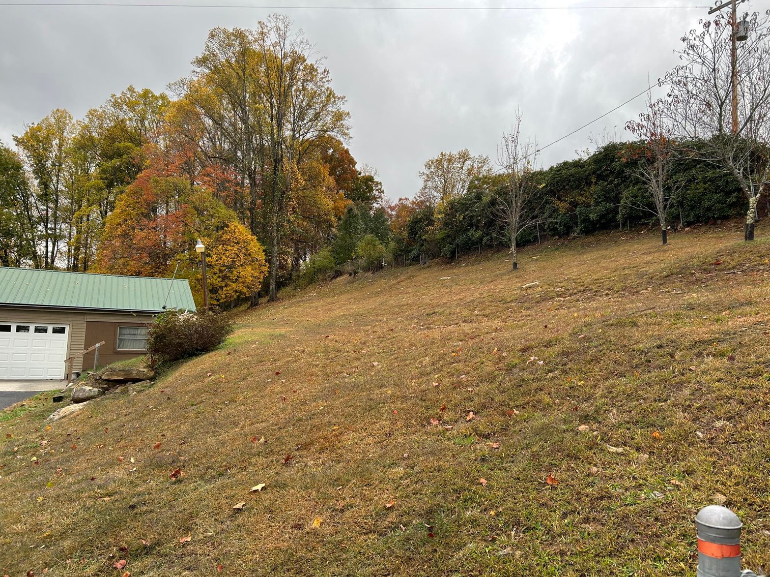 Image for SOLD $151,250 - 3 Bedroom Home on Over an Acre in Summersville